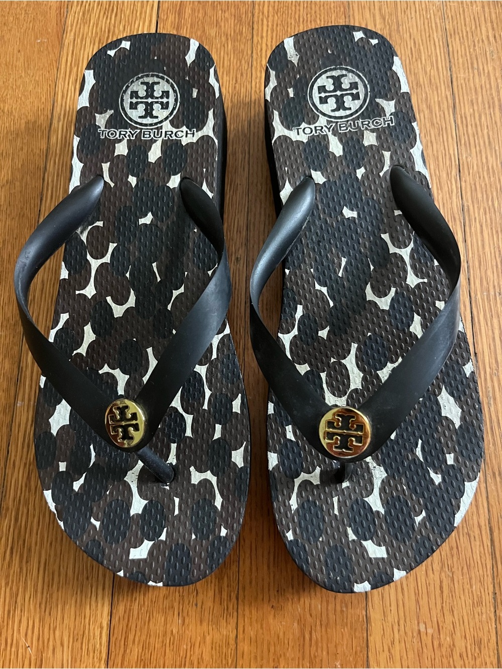 Tory Burch Black and Cream Leopard-Print Logo Flip Flops